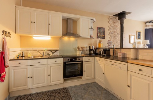 Mers-les-Bains House | Holiday Home "Up to 8 Guests" with Terrace