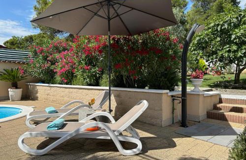 Sveti Filip i Jakov House | Holiday Home Villa Romantica