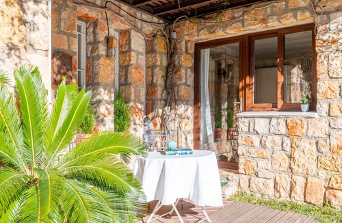 La Nucia Villa | Holiday Home "Villa Relax" with Pool, Garden & Wi-Fi