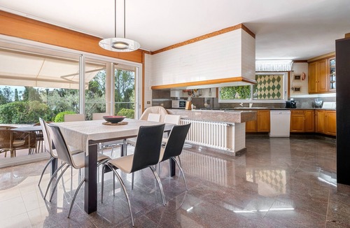 Costa Dorada House | Holiday Home "Vila Roser" close to the Sea with Private Pool & Wi-Fi