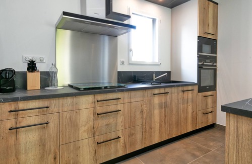 Piriac-sur-Mer House | Holiday Home 'Villa Ker Minet - Maison 4 Pers' with Private Terrace, Wi-Fi and Air Conditioning