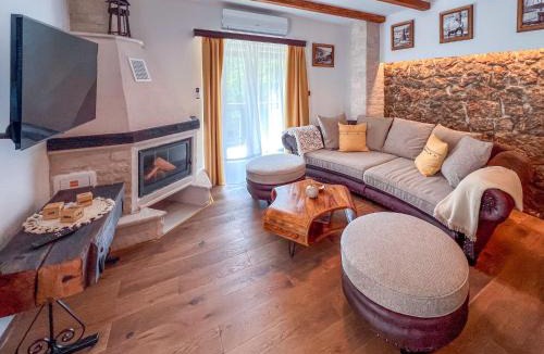 Novi Vinodolski House | Holiday Home Vila Jurja by Interhome