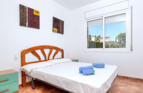 Les Tres Cales House | Holiday Home Villa Santa Marta I by Interhome