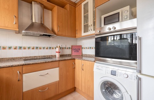 Miami Platja House | Holiday Home 'Villa Sol Y Mar' with Private Pool, Wi-Fi and Air Conditioning