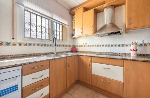 Miami Platja House | Holiday Home 'Villa Sol Y Mar' with Private Pool, Wi-Fi and Air Conditioning