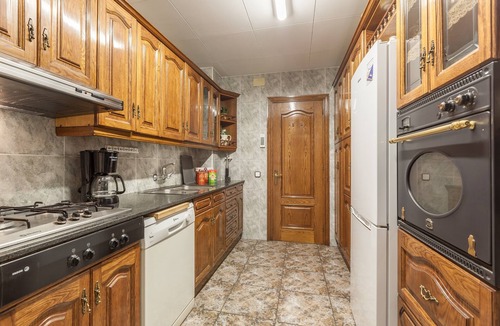 Rubi House | Holiday Home "Villa Julia" with Private Terrace, Wi-Fi and Air Conditioning