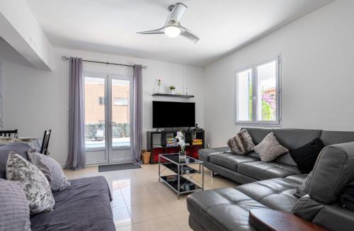 Plage d'Argeles House | Holiday Home Villa Les Treilles by Interhome