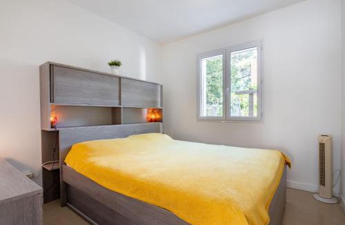 Plage d'Argeles House | Holiday Home Villa Les Treilles by Interhome