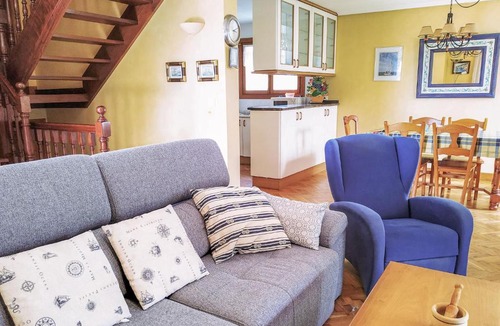 Bidart House | Holiday Home Villa Lukuchenia