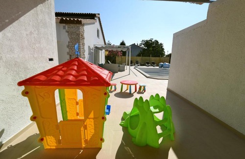 Pula House | Holiday Home Villa Maggie Pula