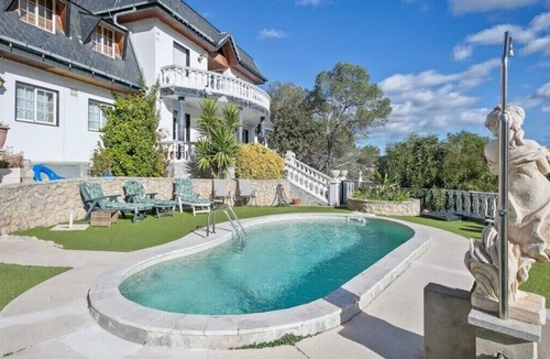 Olivella House | Holiday Home 'Villa Noemi 1954' with Private Pool, Wi-Fi and Air Conditioning