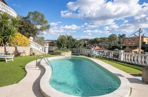 Olivella House | Holiday Home 'Villa Noemi 1954' with Private Pool, Wi-Fi and Air Conditioning