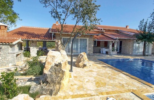 Krusevo House | Holiday Home Villa Sandra by Interhome