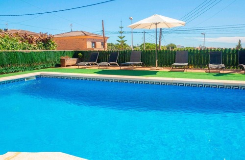 Segur de Calafell House | Holiday Home 'Villa Sunset' with Sea Views, Wi-Fi and Air Conditioning