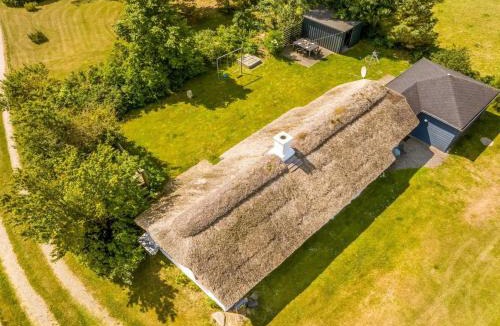 Vesløs House | Holiday Home Vilvi - 250m to the fjord by Interhome