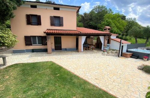 Supetarska Draga Villa | Holiday Home Vintage