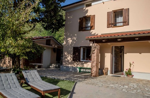 Supetarska Draga Villa | Holiday Home Vintage by Villas Guide
