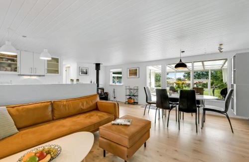Sønder Nissum House | Holiday Home Waghn - 800m to the fjord by Interhome