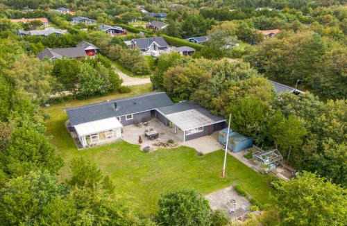 Sønder Nissum House | Holiday Home Waghn - 800m to the fjord by Interhome