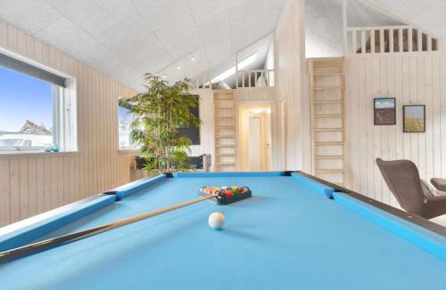 Hasmark Strand House | Holiday Home Wari - 400m from the sea by Interhome