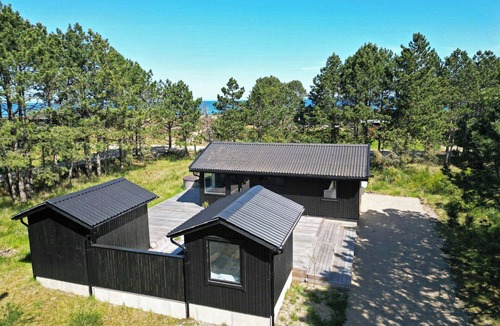 Yderby House | Holiday home with hot tub in Sjællands Odde