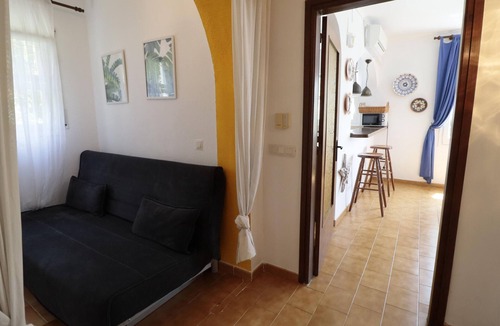 El Mas Isaac Cottage | Holiday Home with Private Pool in Spain