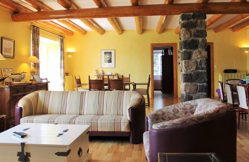 Ceaux-d'Allegre House | Holiday home with private pool