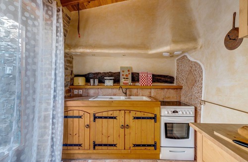 Cuxac-Cabardes House | Holiday home with pool in Cuxac-Cabardès