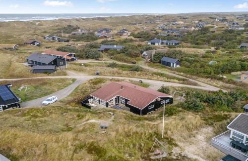Houvig Strand House | Holiday Home Wighman - from the sea by Interhome
