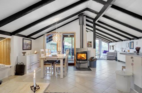 Hasmark Strand House | Holiday Home Wildemor - 35m from the sea by Interhome