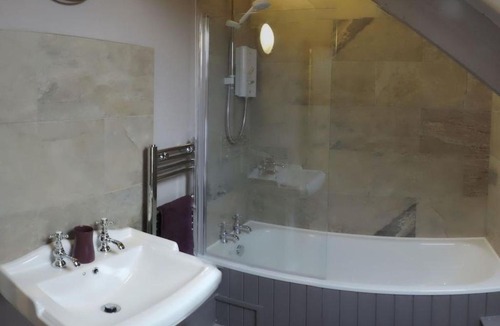 Llanddewi Brefi House | Holiday Home Winill by Interhome