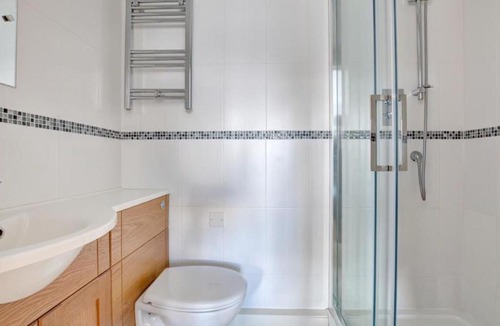 Polruan House | Holiday Home Winker by Interhome