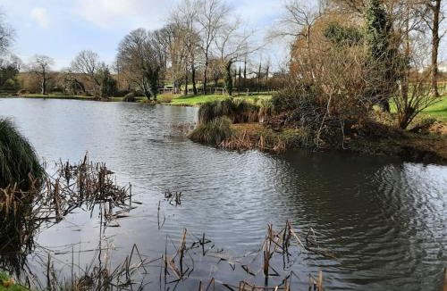 Grampound House | Holiday Home with a Hot tub