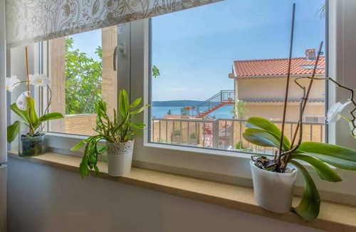 Dramalj House | Holiday home with air conditioning