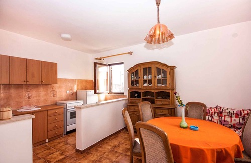 Rakalj House | Holiday home with barbecue facilities