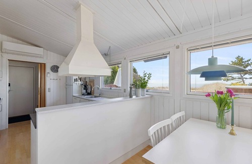 Kalundborg House | Holiday home with fantastic sea view