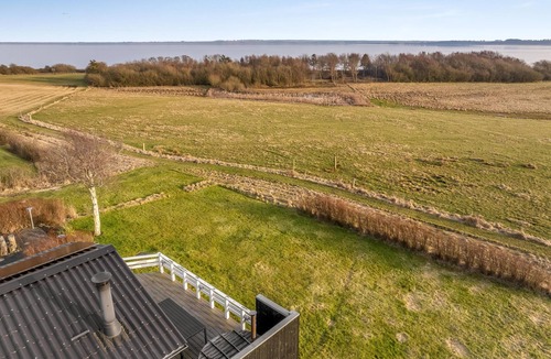 Snedsted House | Holiday home with fjord view, wilderness bath and hot tub