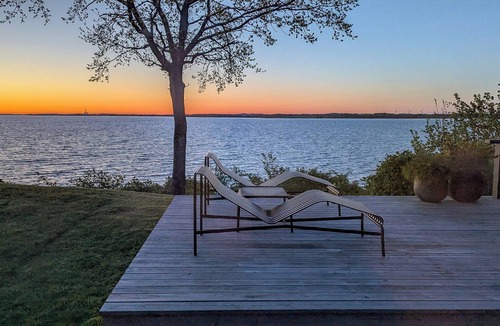 Holbaek House | Holiday home with fjord views at Tuse Næs