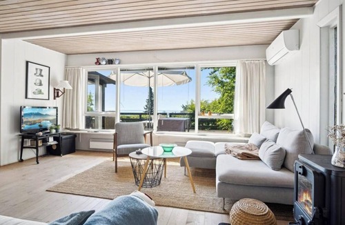 Odder Municipality House | Holiday home with fjord views at Horsens Fjord