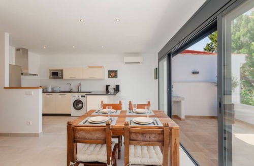 Urbanizacion Costabella House | Holiday home with large sunny terrace, Costabella