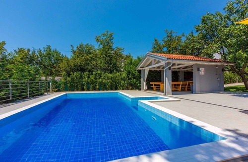 Jadranovo House | Holiday home with outpool
