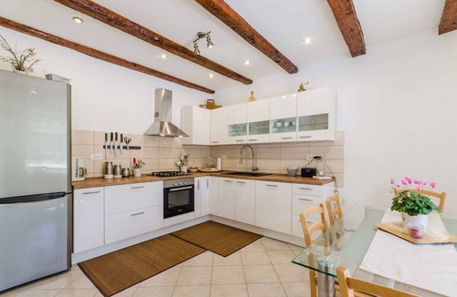 Drivenik House | Holiday home with outdoor swimming pool and summer kitchen