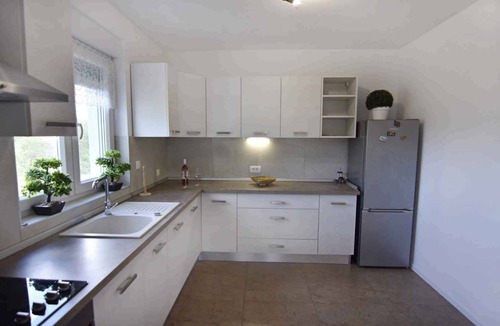 Radini House | Holiday home with outdoor swimming pool