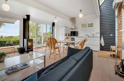 Allingabro House | Holiday home with privat garden near the beach