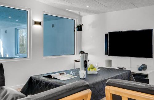 Ronbjerg House | Holiday Home With Pool And Spa Close To The Limfjord