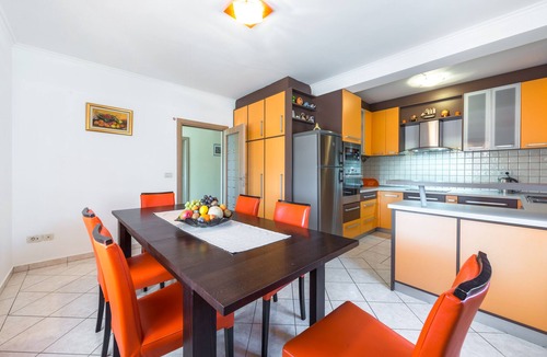 Zvekovica House | Holiday home with private heated pool near Dubrovnik