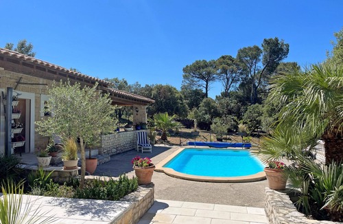 Uchaux House | Holiday home with private pool