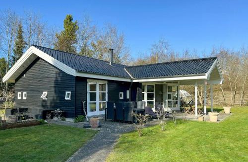 Hojby House | Holiday Home With Sauna Near Anneberg
