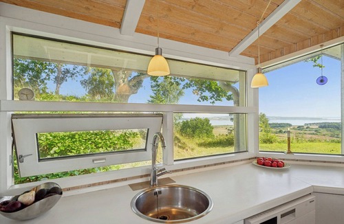Fejrup House | Holiday home with sea view on Helgenæs