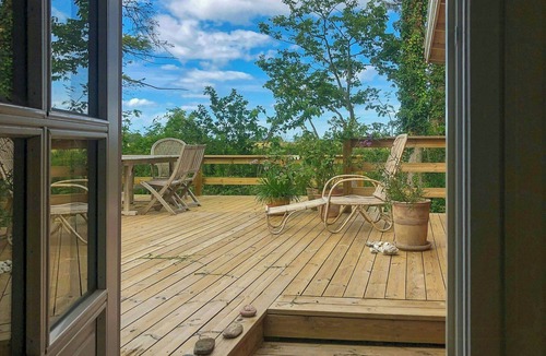 Bronde House | Holiday home with sea view near marina